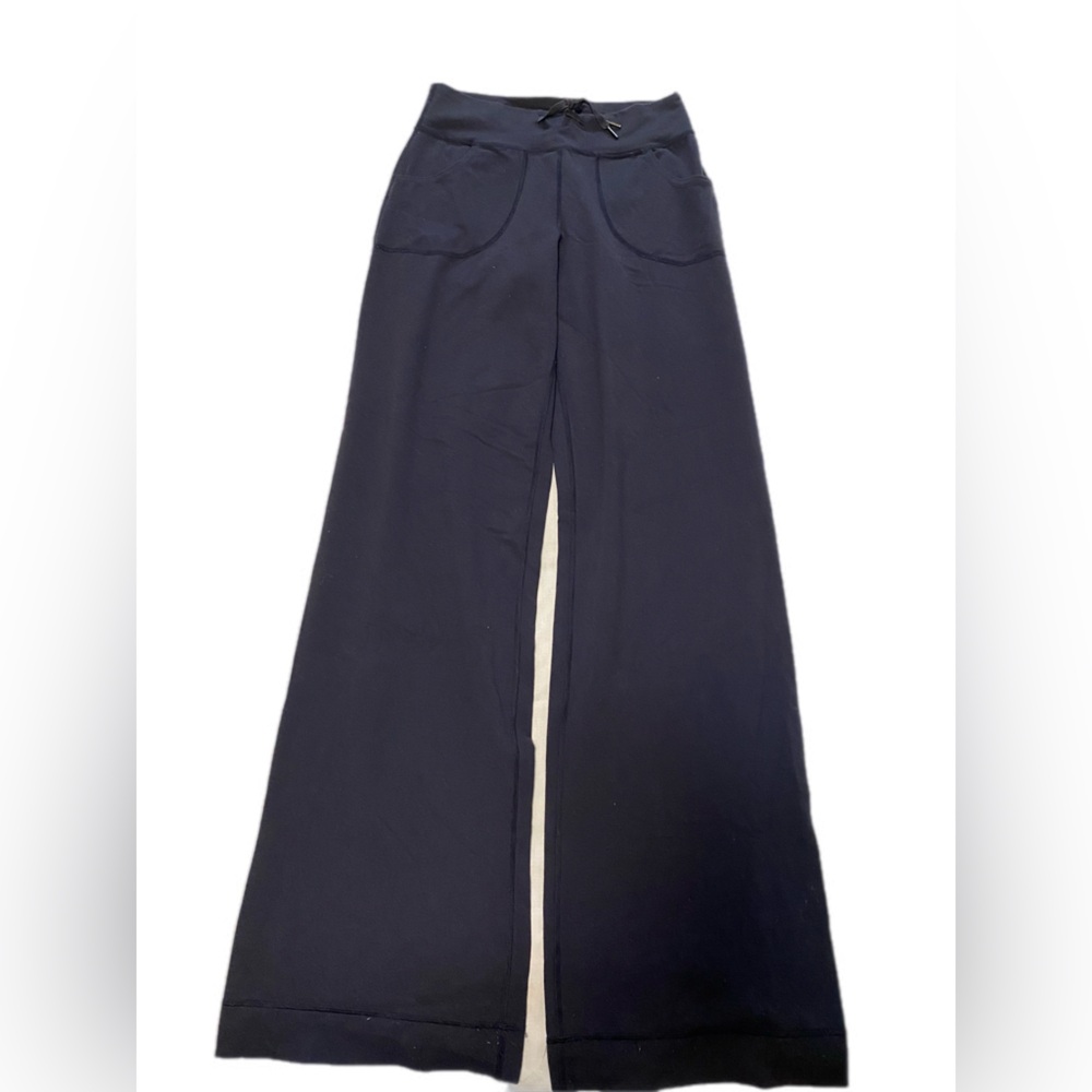 Lululemon Still Pant Inkwell (navy) 4 tall - Picture 4 of 10